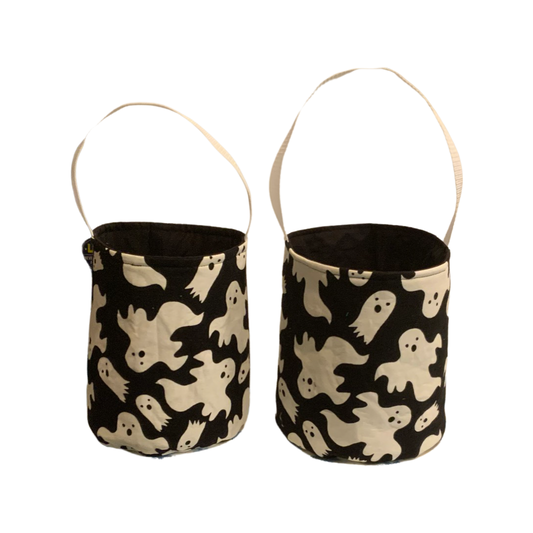 Holiday Items, Halloween Trick or Treat bags